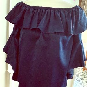 Women’s off shoulder Ruffle Bloude